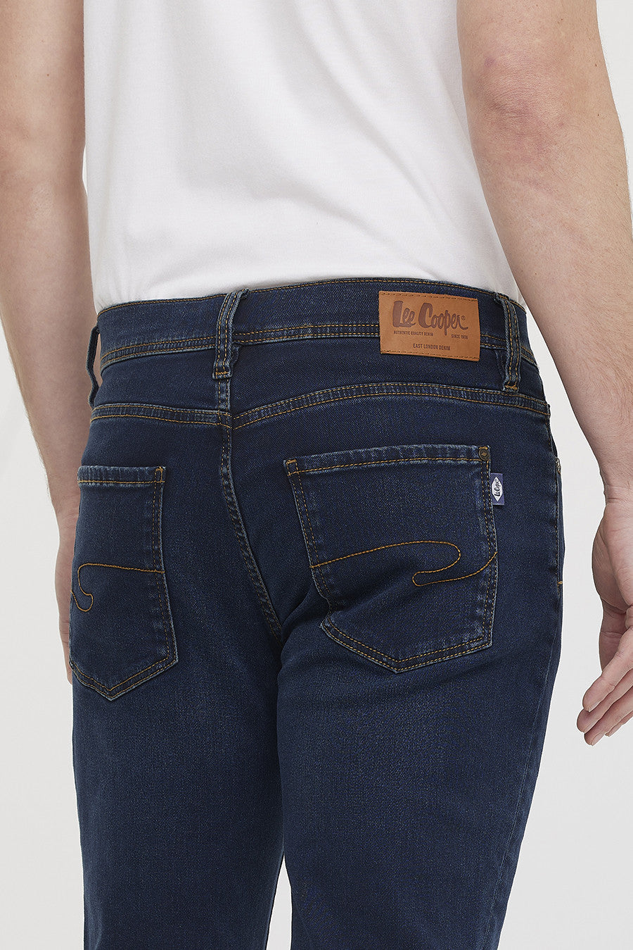 Jean LC122 Blue Black Piqué Brushed