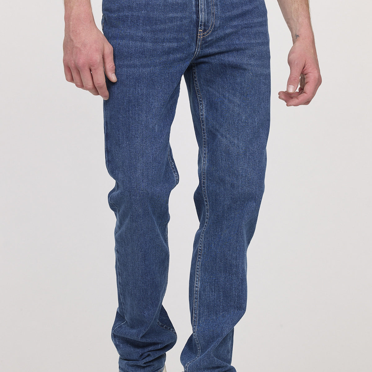 Jean LC118 L34 Medium Blue