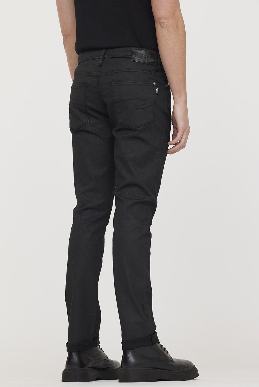 Jean LC122 Black coatted