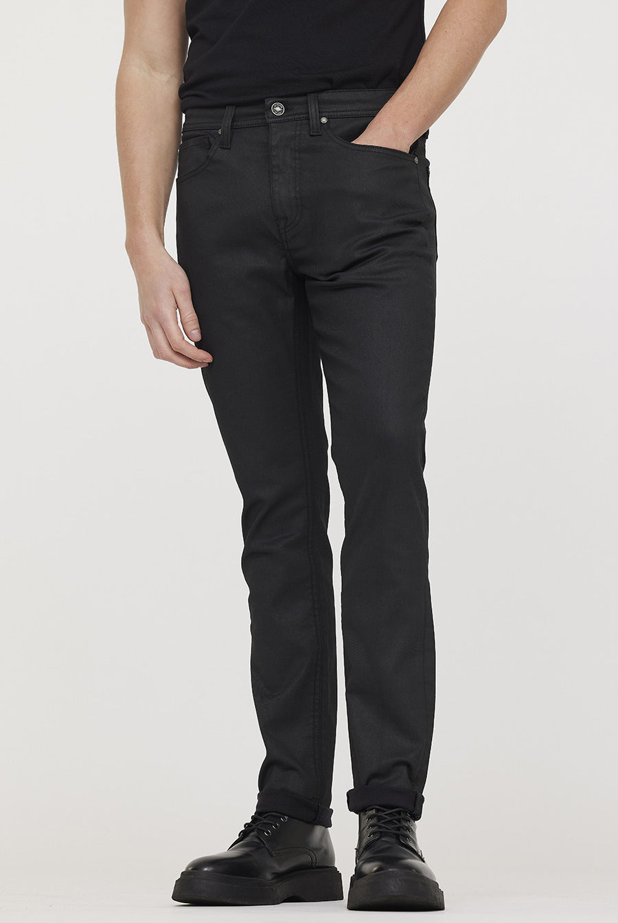 Jean LC122 Black coatted