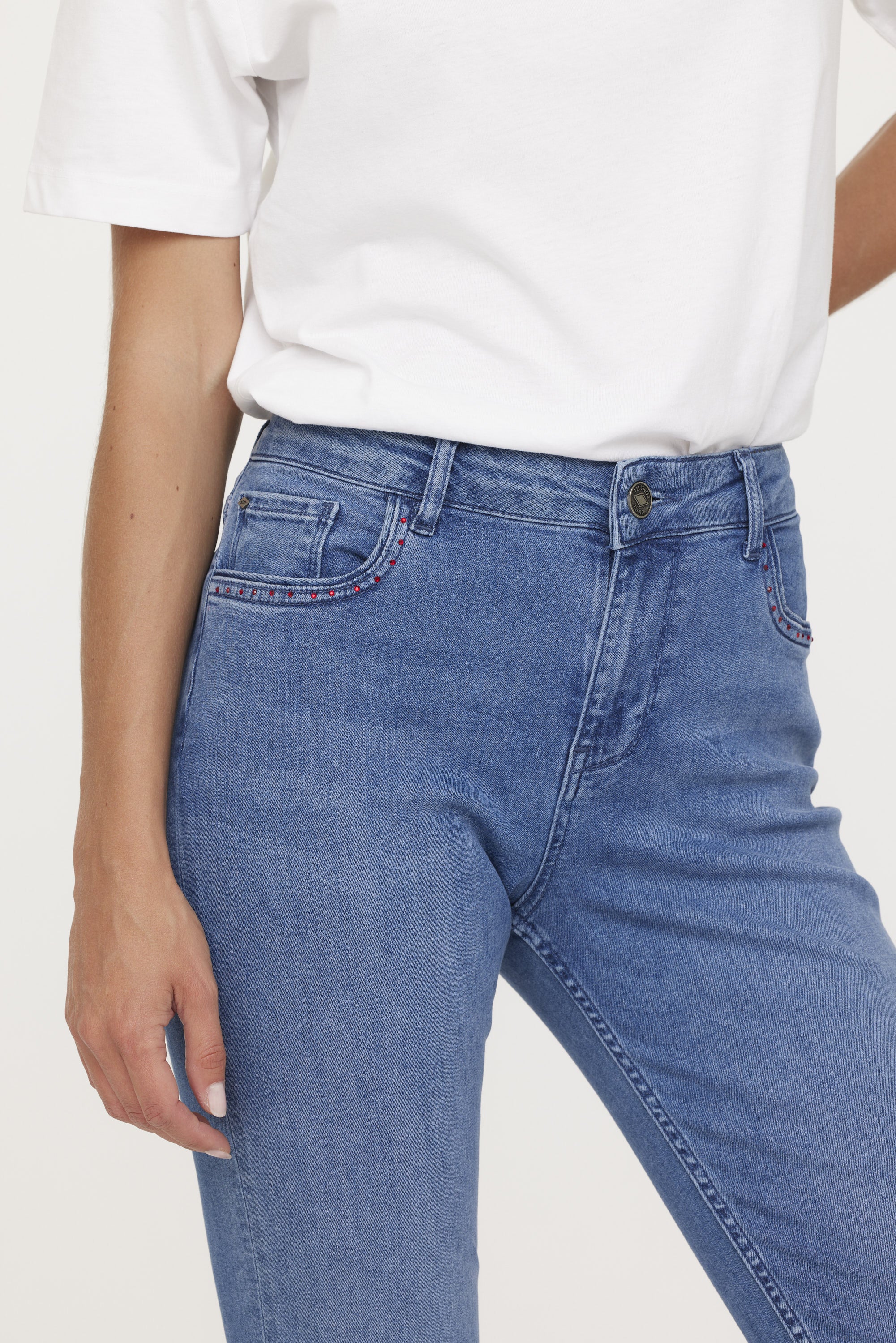 Jean LC135  Bright Blue