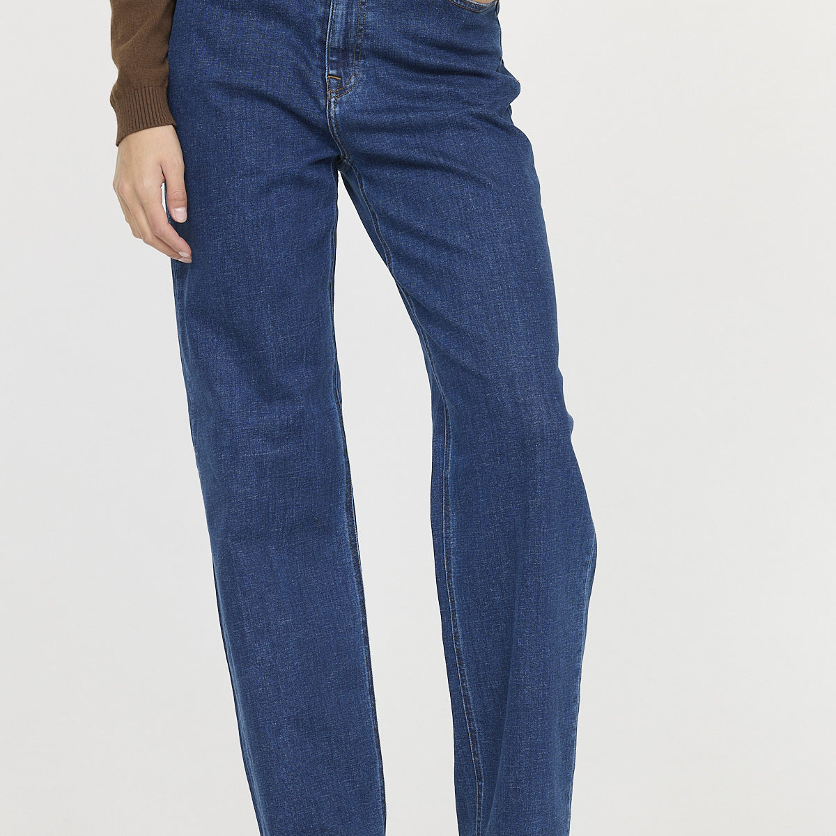 Jean LC151 Stone