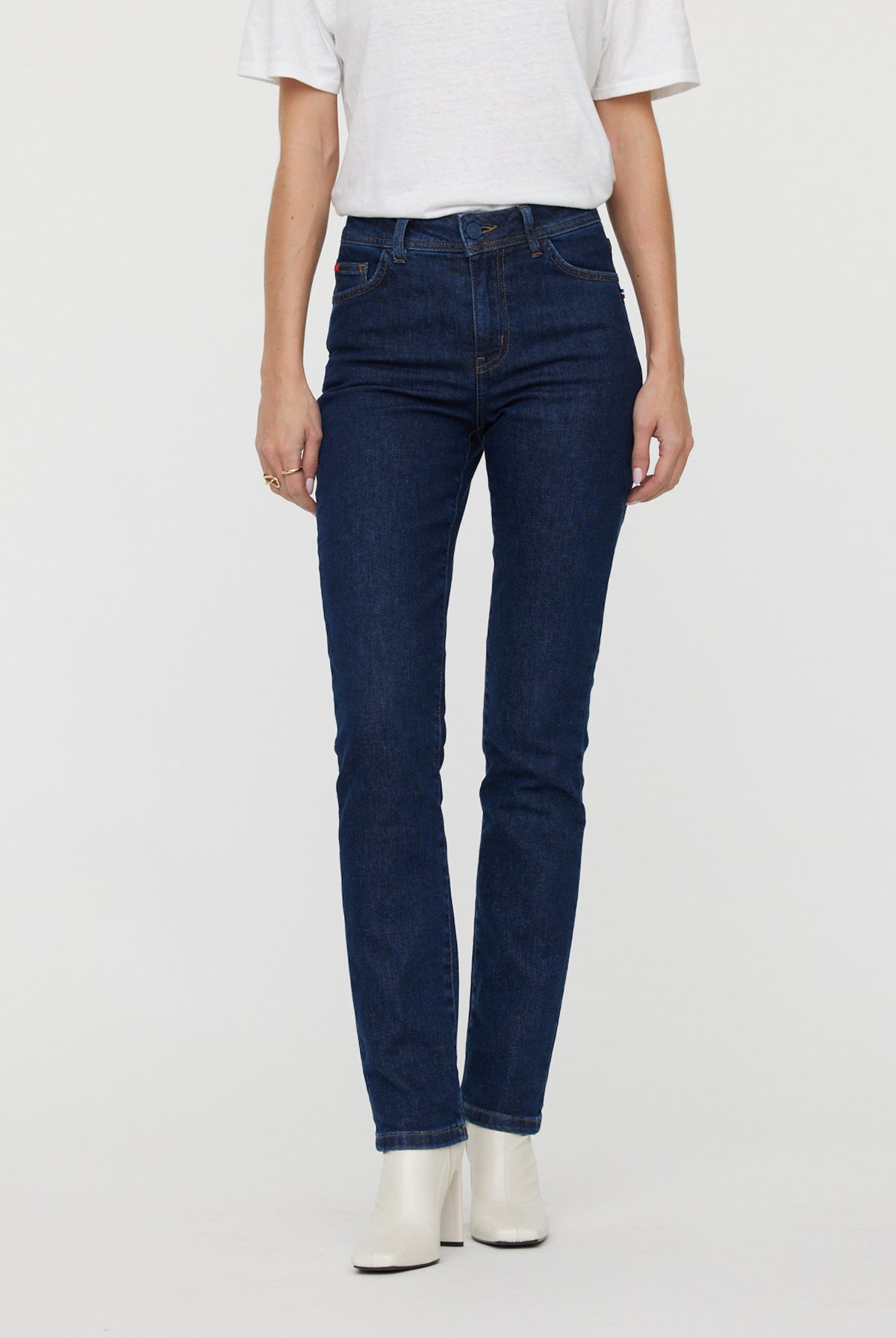 Jean LC161 Stone