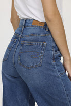 Jean LC171 Medium Blue