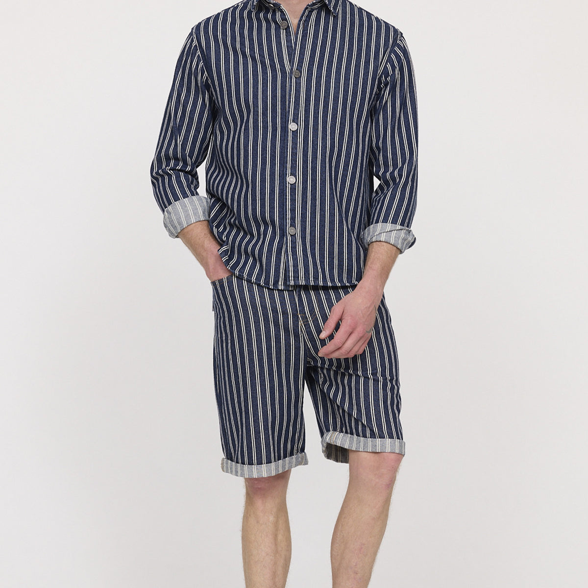 Short NACKS Brut stripes