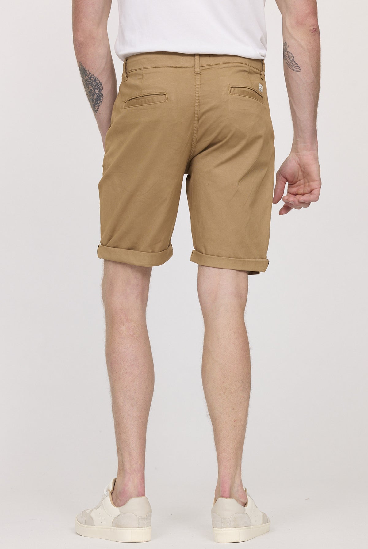 Short NARO Camel