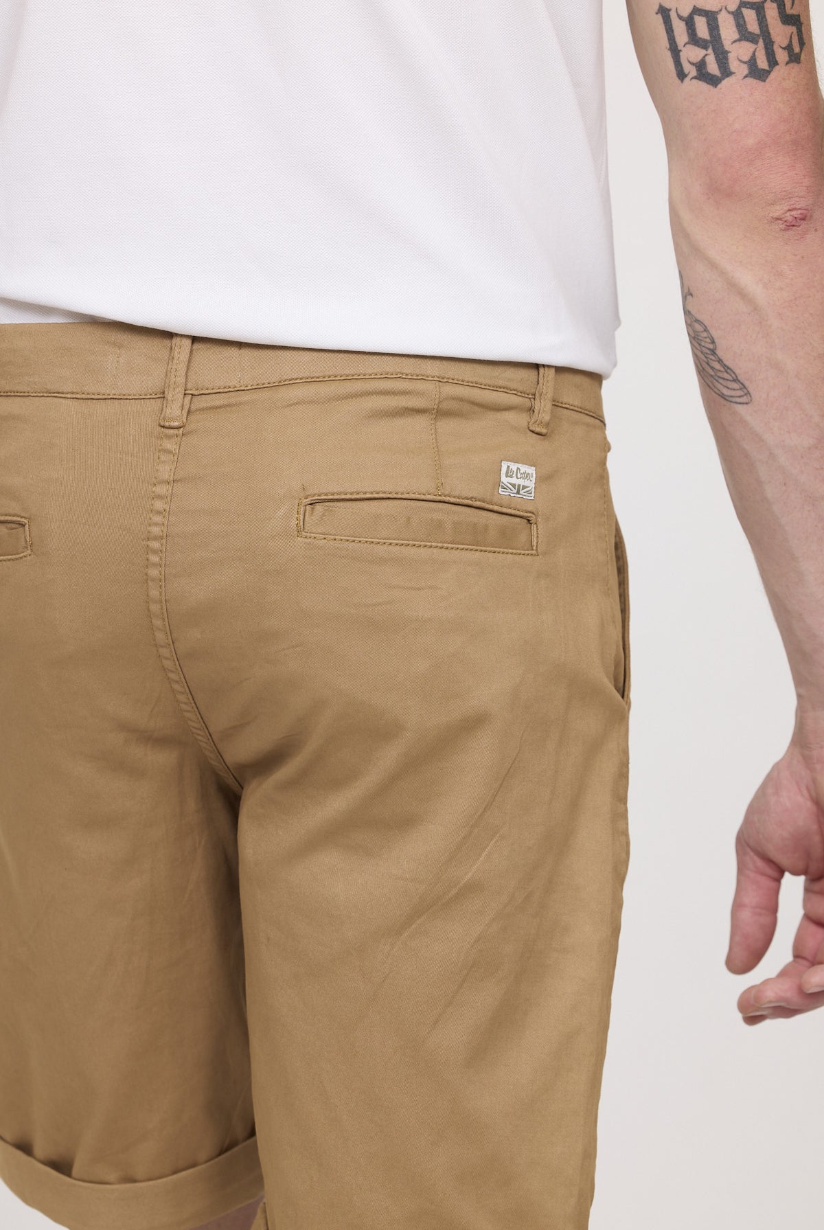 Short NARO Camel