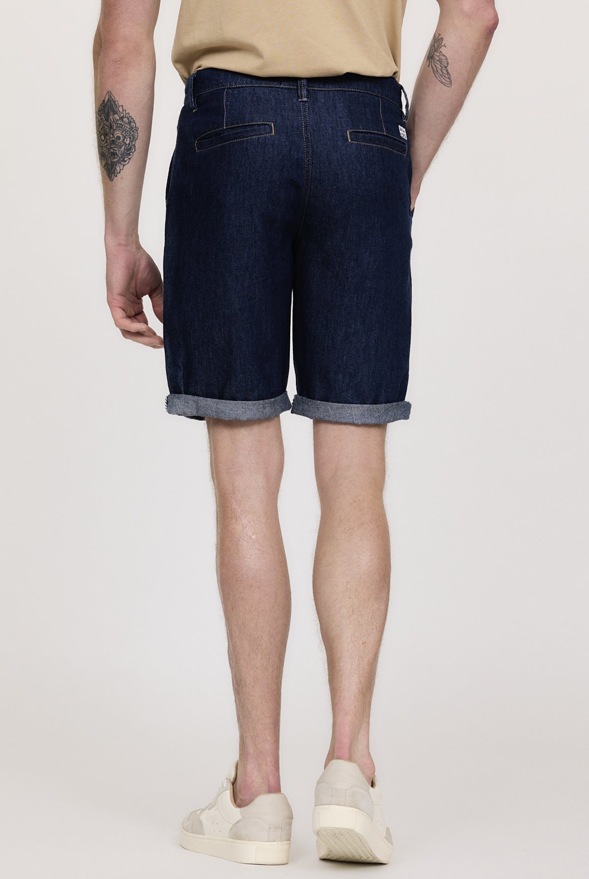 Short NARO Dark medium blue