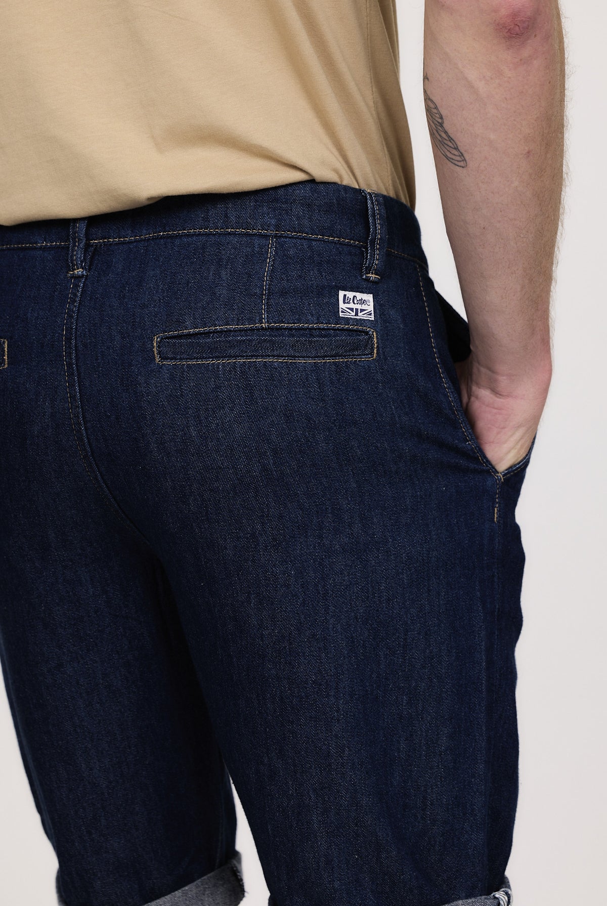 Short NARO Dark medium blue