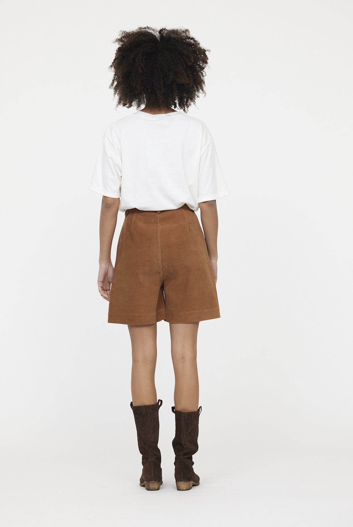 Short NYLIA Camel