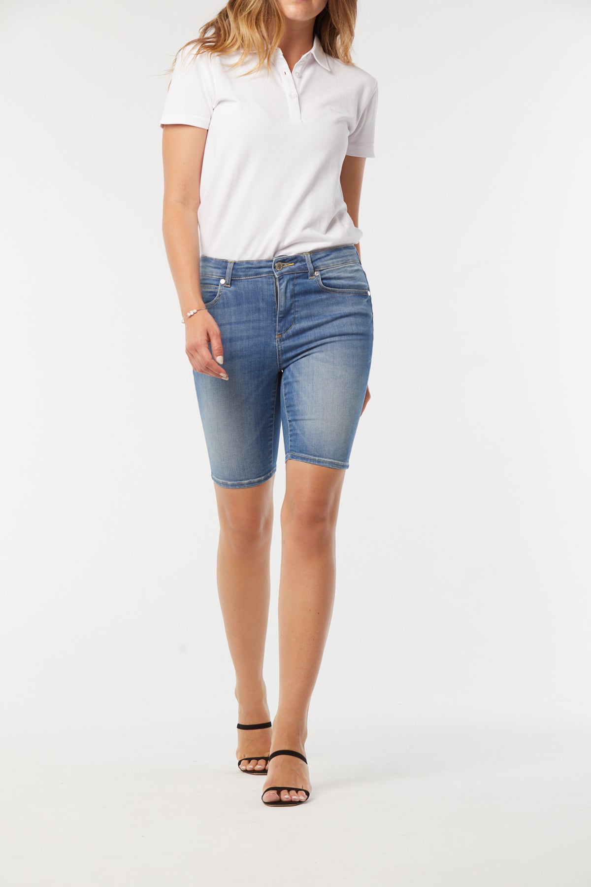 Shorts NUCIE Eco light blue