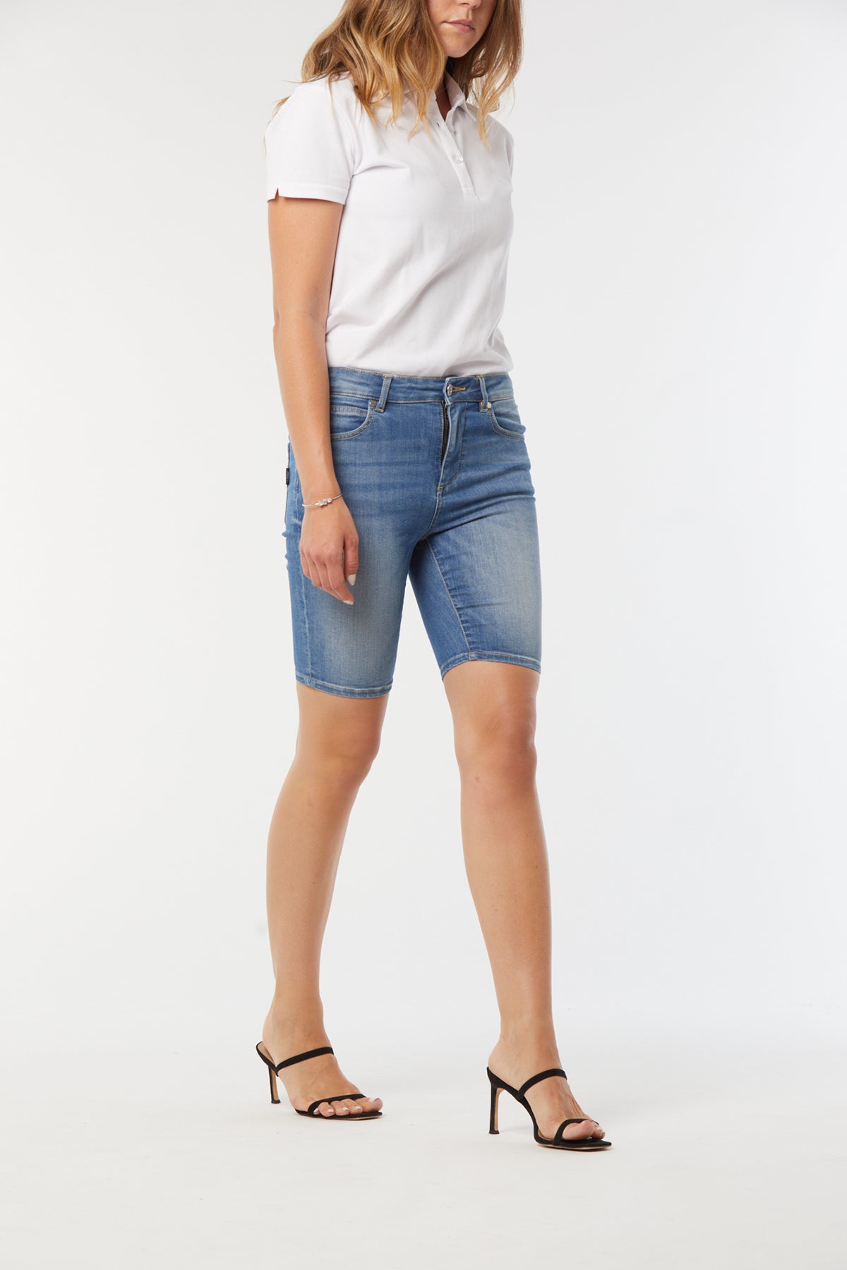 Shorts NUCIE Eco light blue