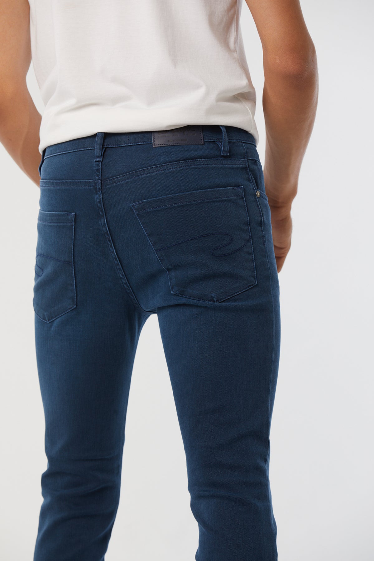 Jeans LC030 Bleu - L32