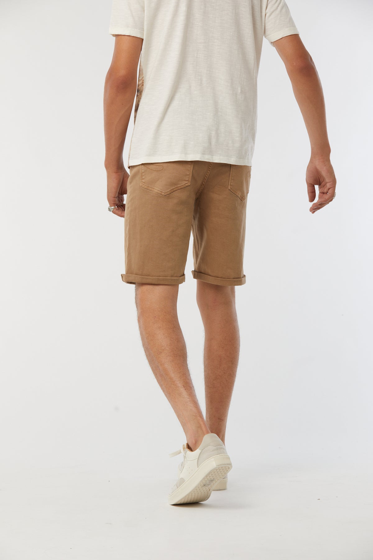 Shorts NEIMA Camel