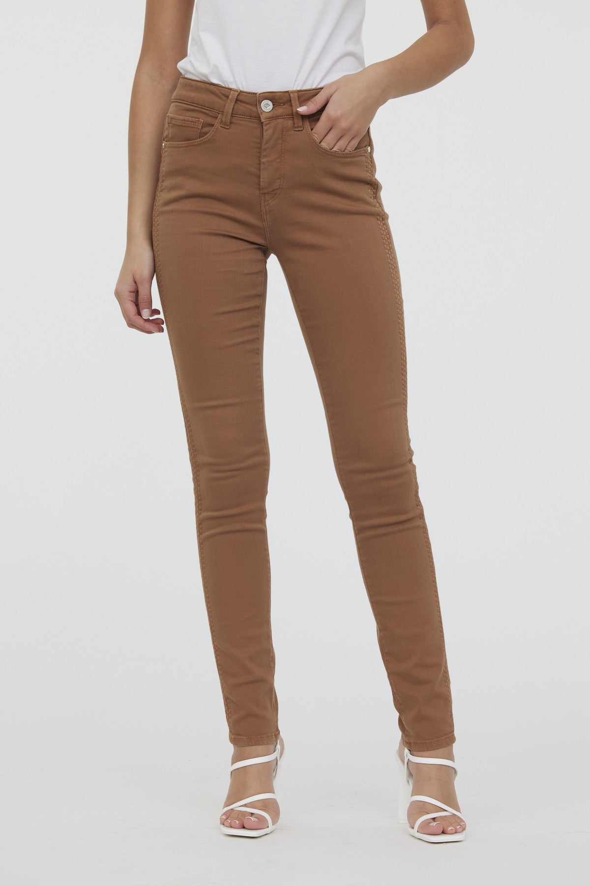 Pantalon LC135 Camel - L32