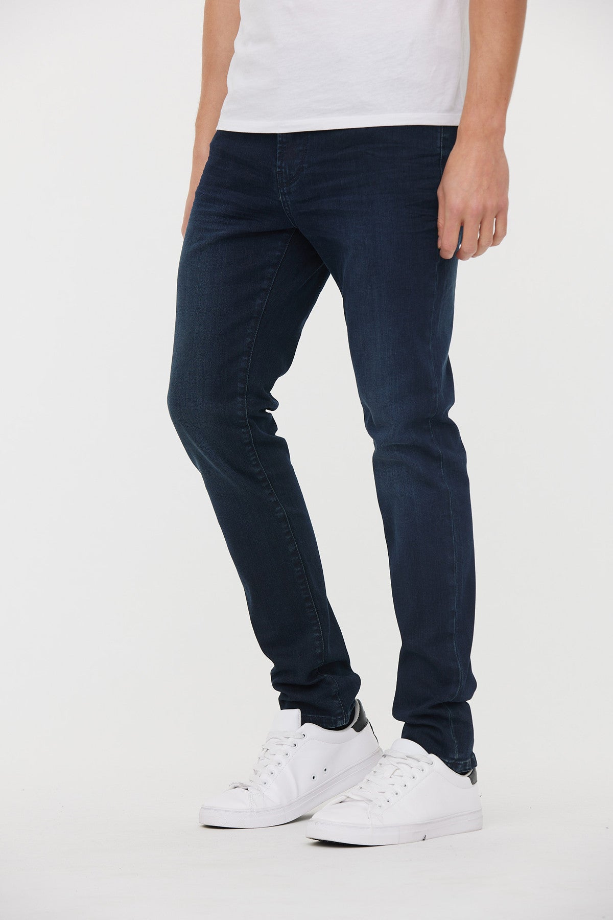 Jean LC040 Deep Dark Blue Brushed L32