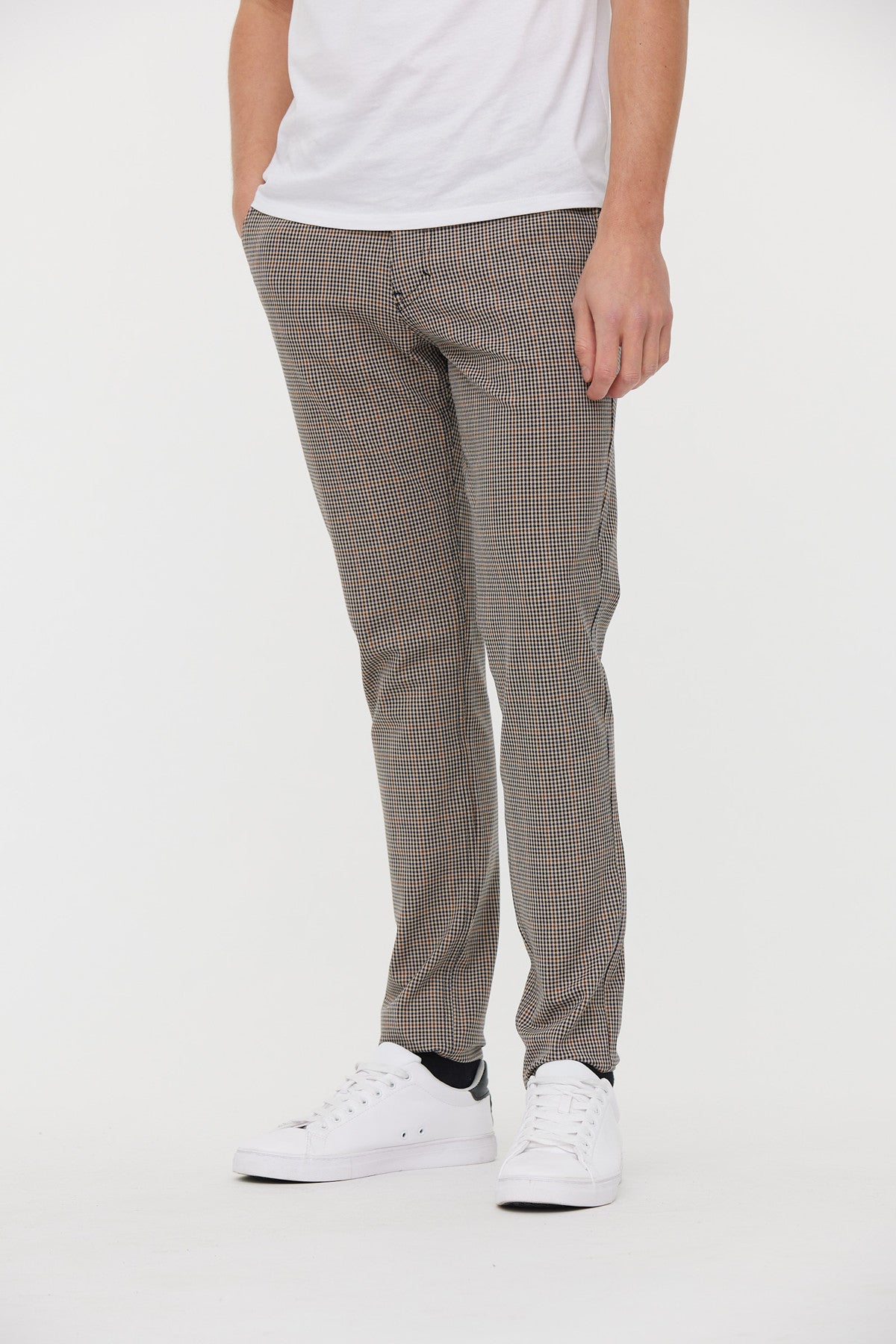 Pantalon chino NEILS Argile Beige L32
