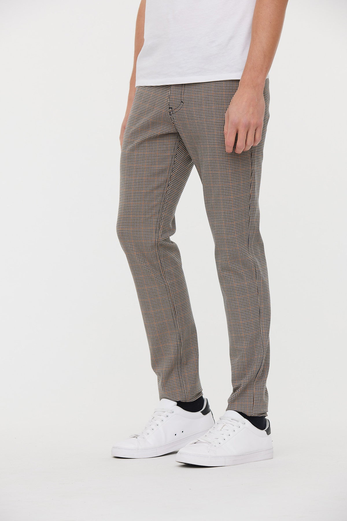Pantalon chino NEILS Argile Beige L32