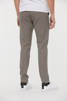 Pantalon chino NEILS Argile Beige L32