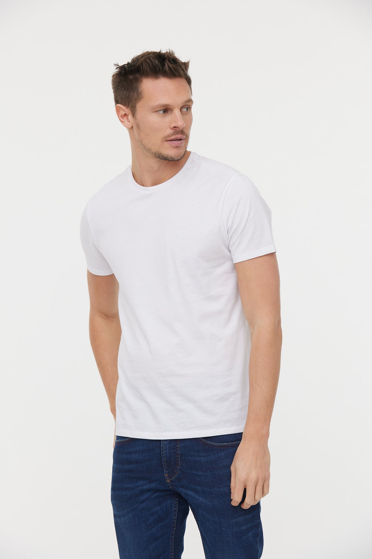 T-Shirt AREO Blanc
