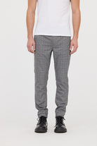 Pantalon chino NEILS Gris / Bordeaux L32