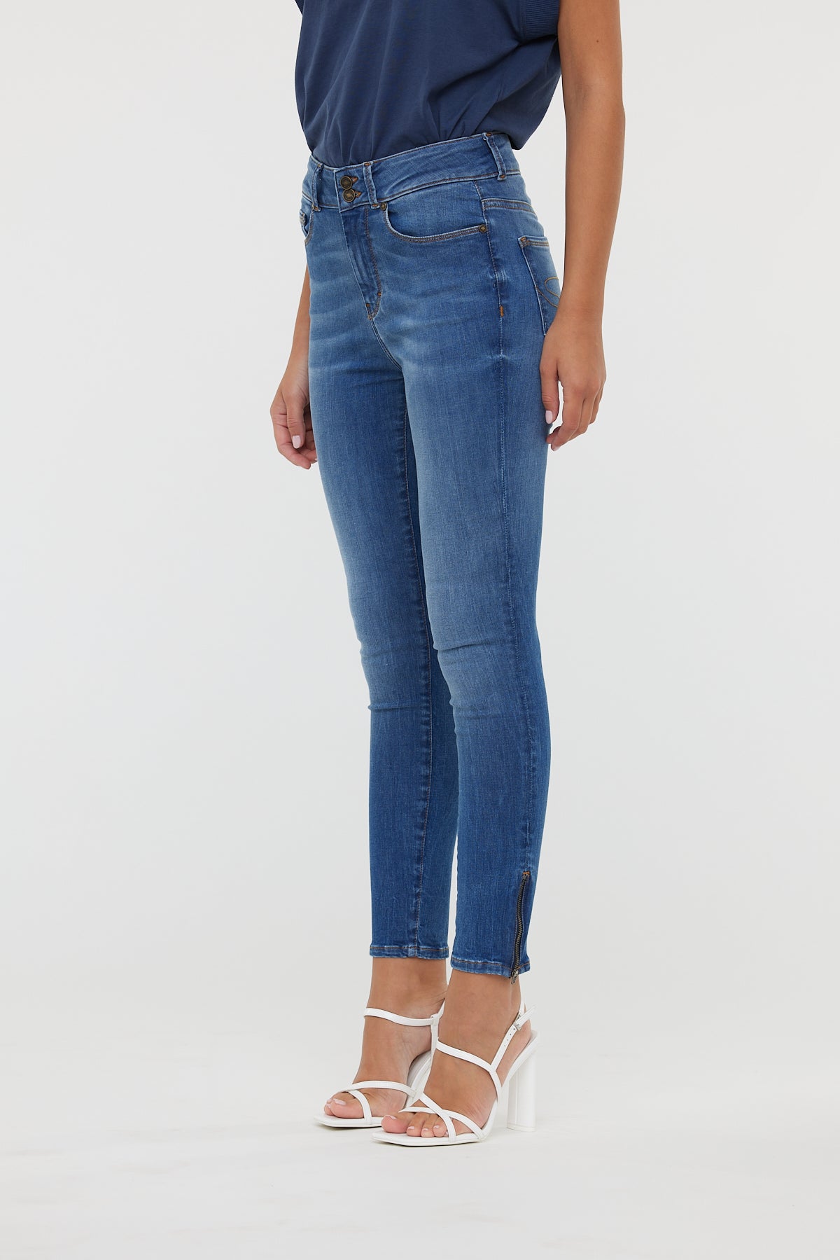 Jeans LC115F Medium bright blue
