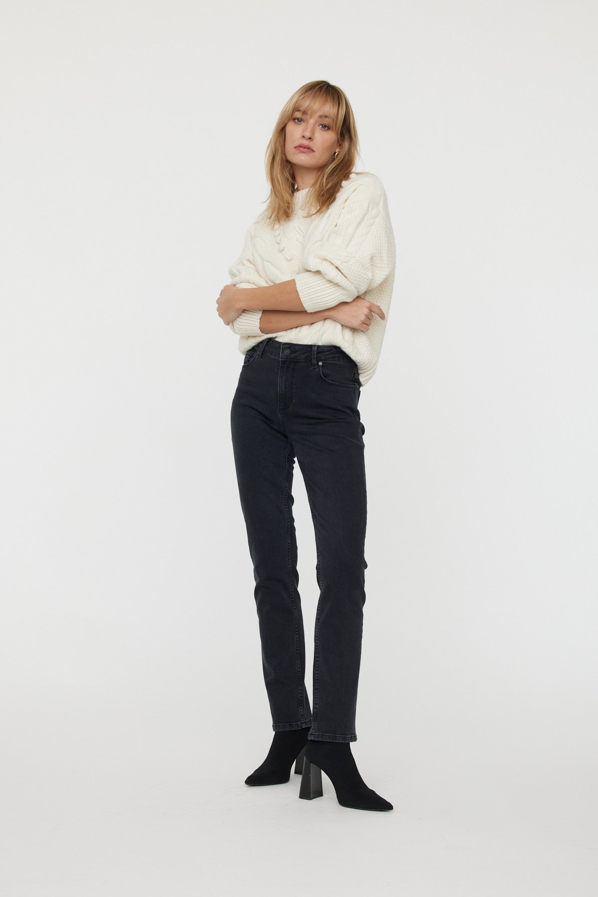 Jean LC161 Black Used