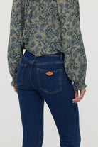 Jean LC135 Stone