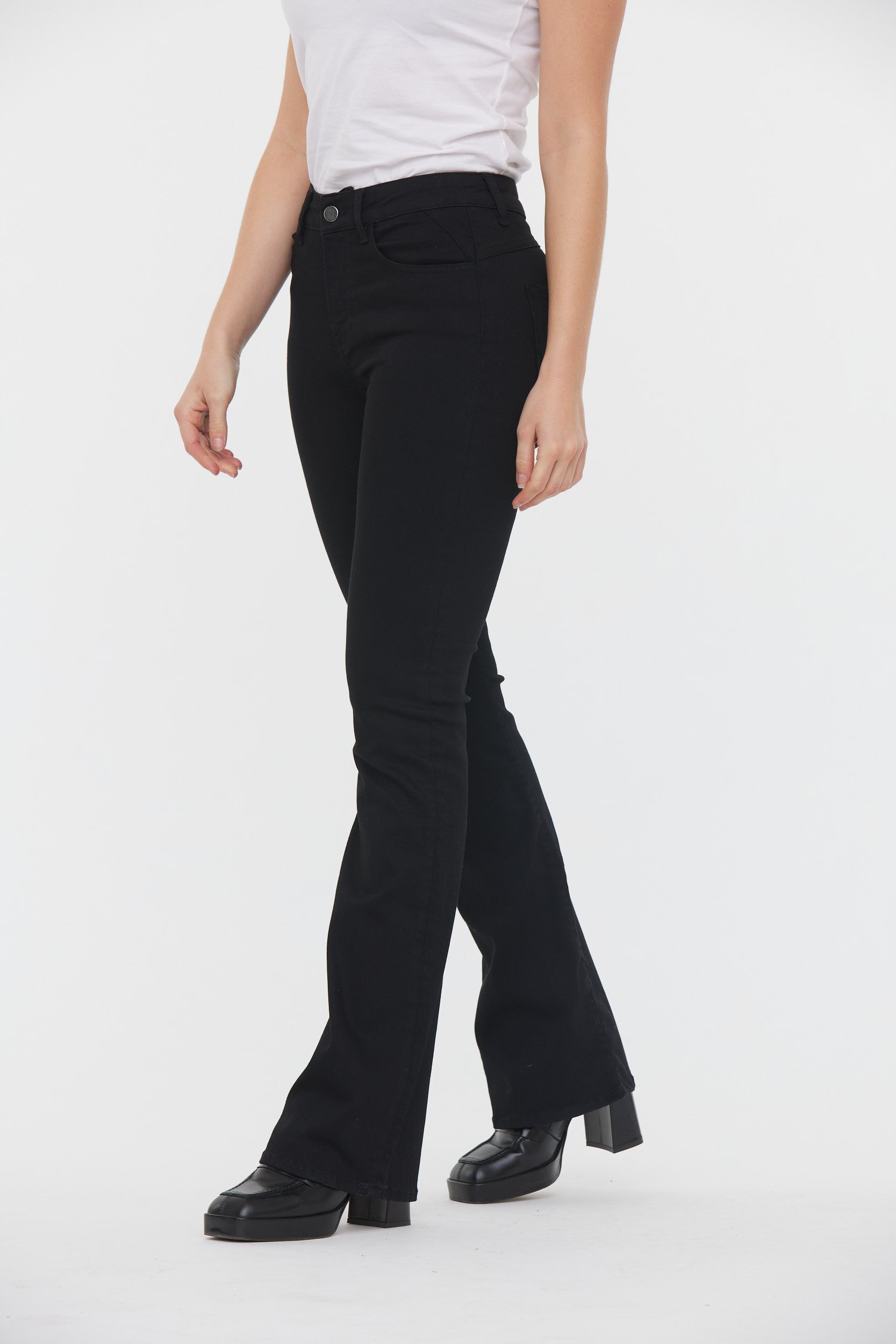 Jean Jeden Black Black