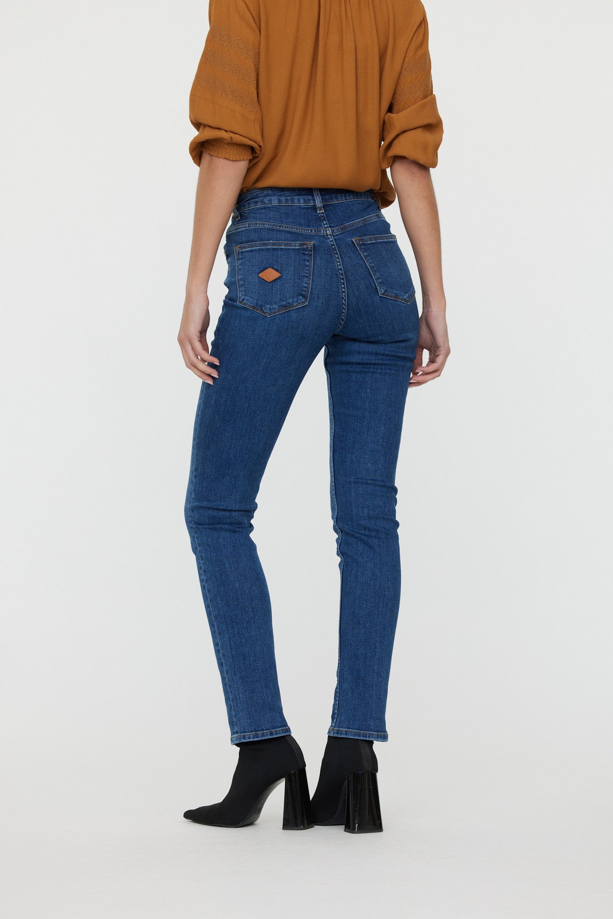 Jean LC161 Medium Blue Brushed