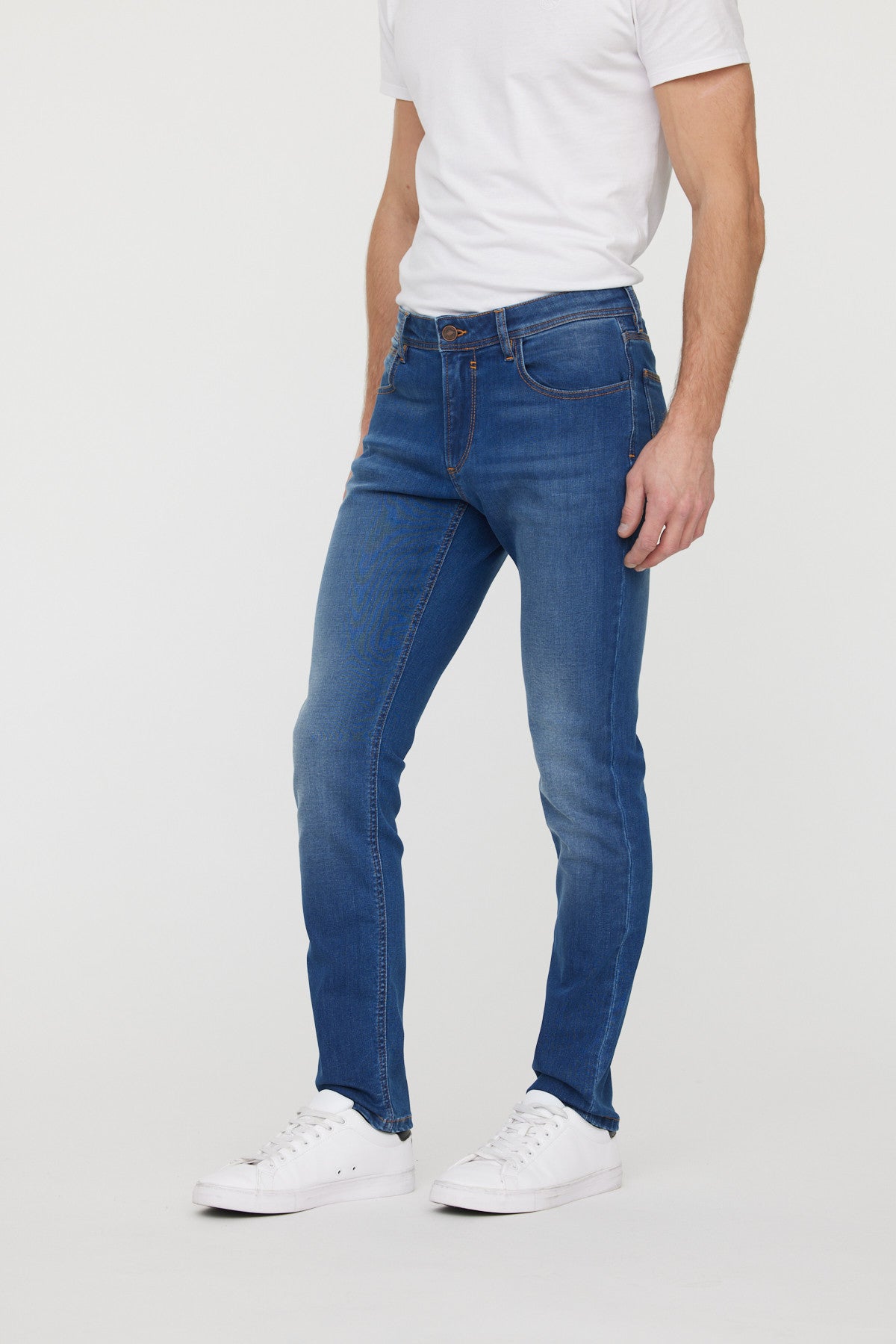 Jean LC128 Medium Blue Dirty