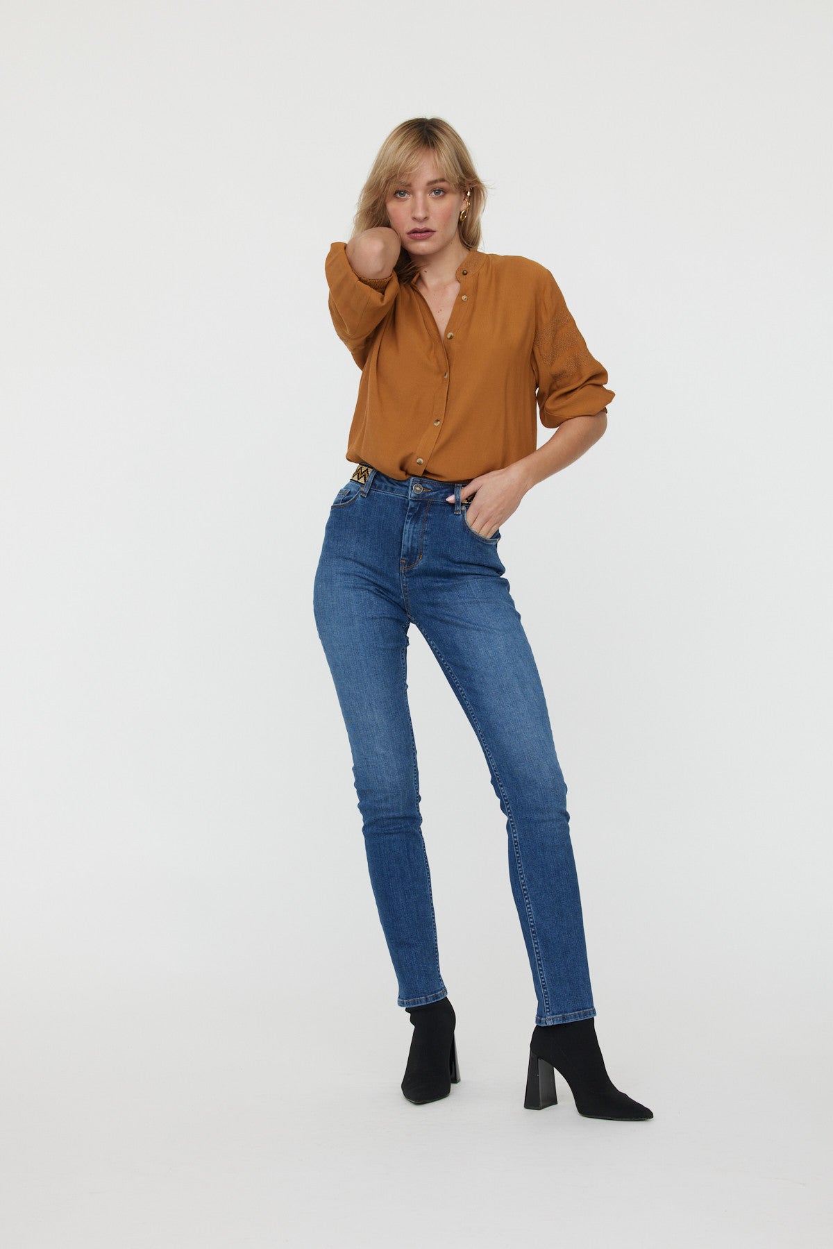 Jean LC161 Medium Blue Brushed