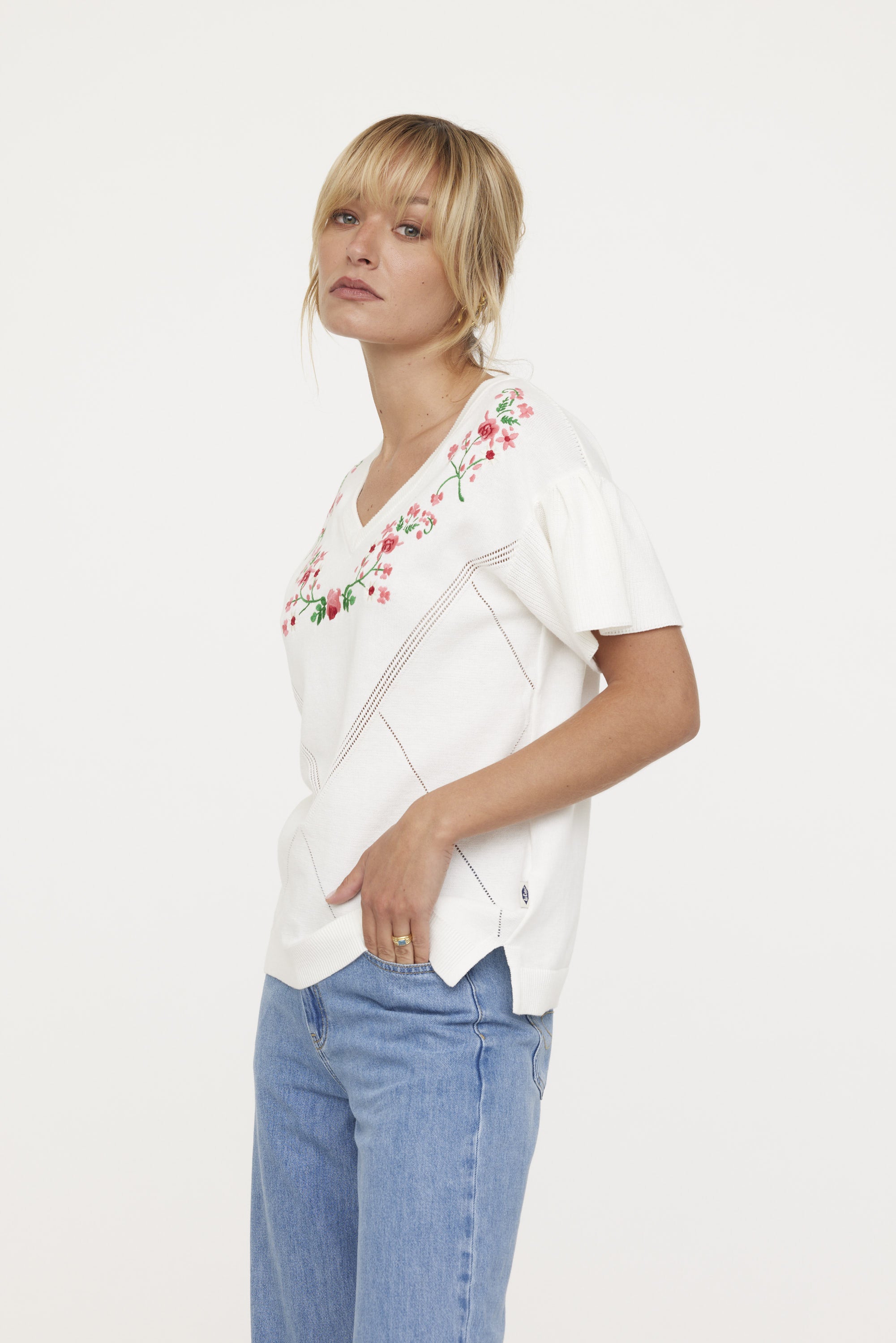 Pull CORA Ivory