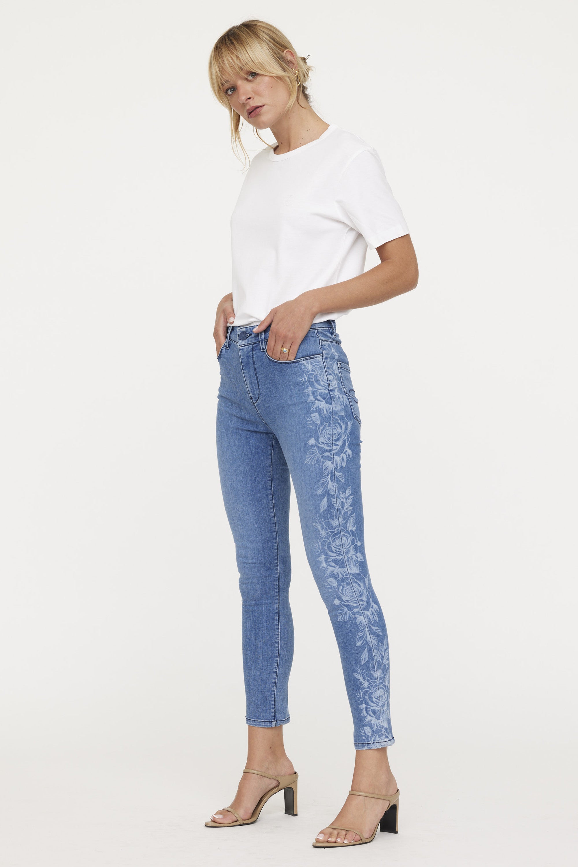 Jean LC135  Medium Blue Lazer