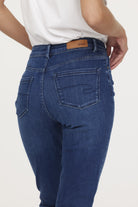 Jean LC161 Dark Medium Brushed
