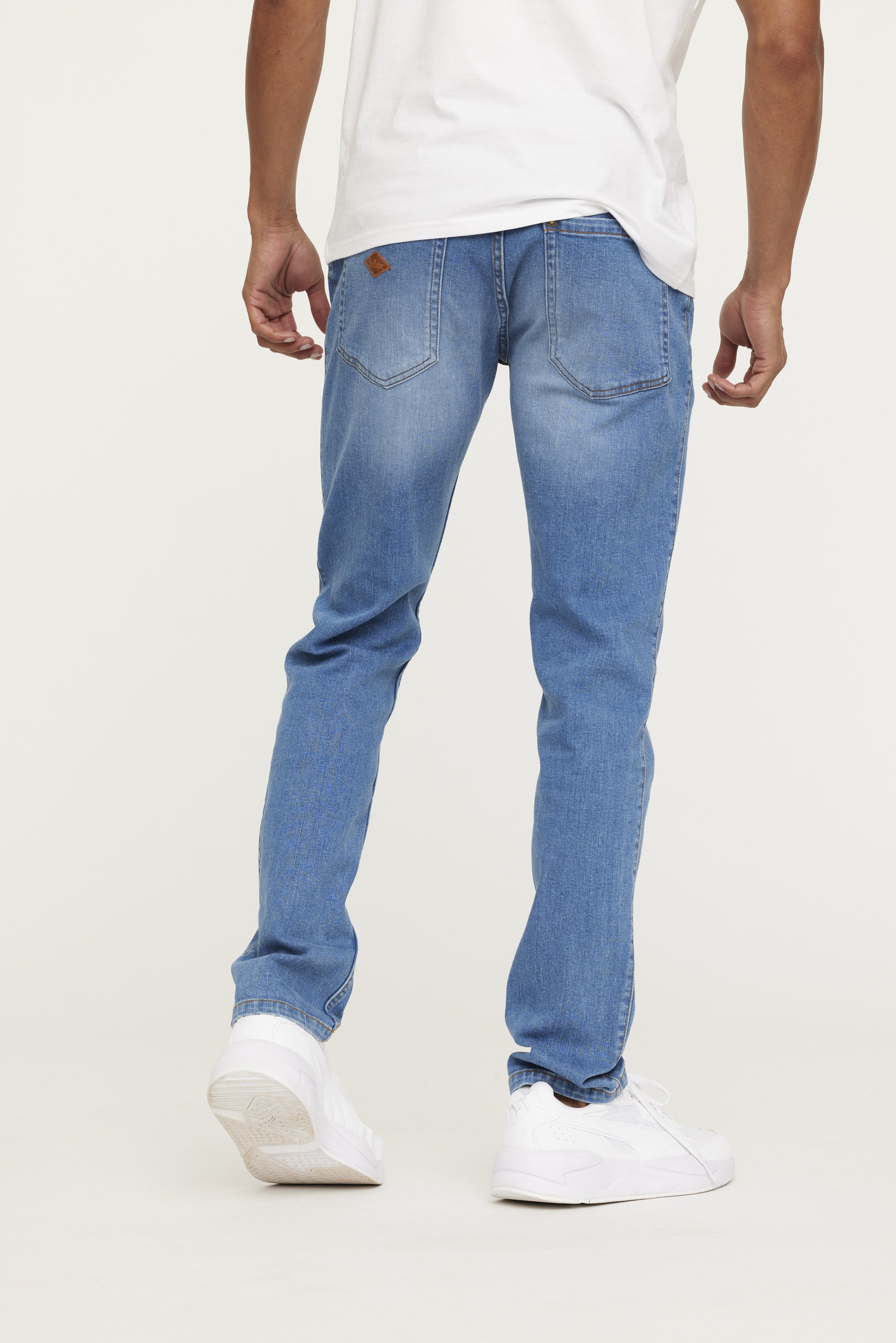 Jean LC020 Bright Blue Brushed