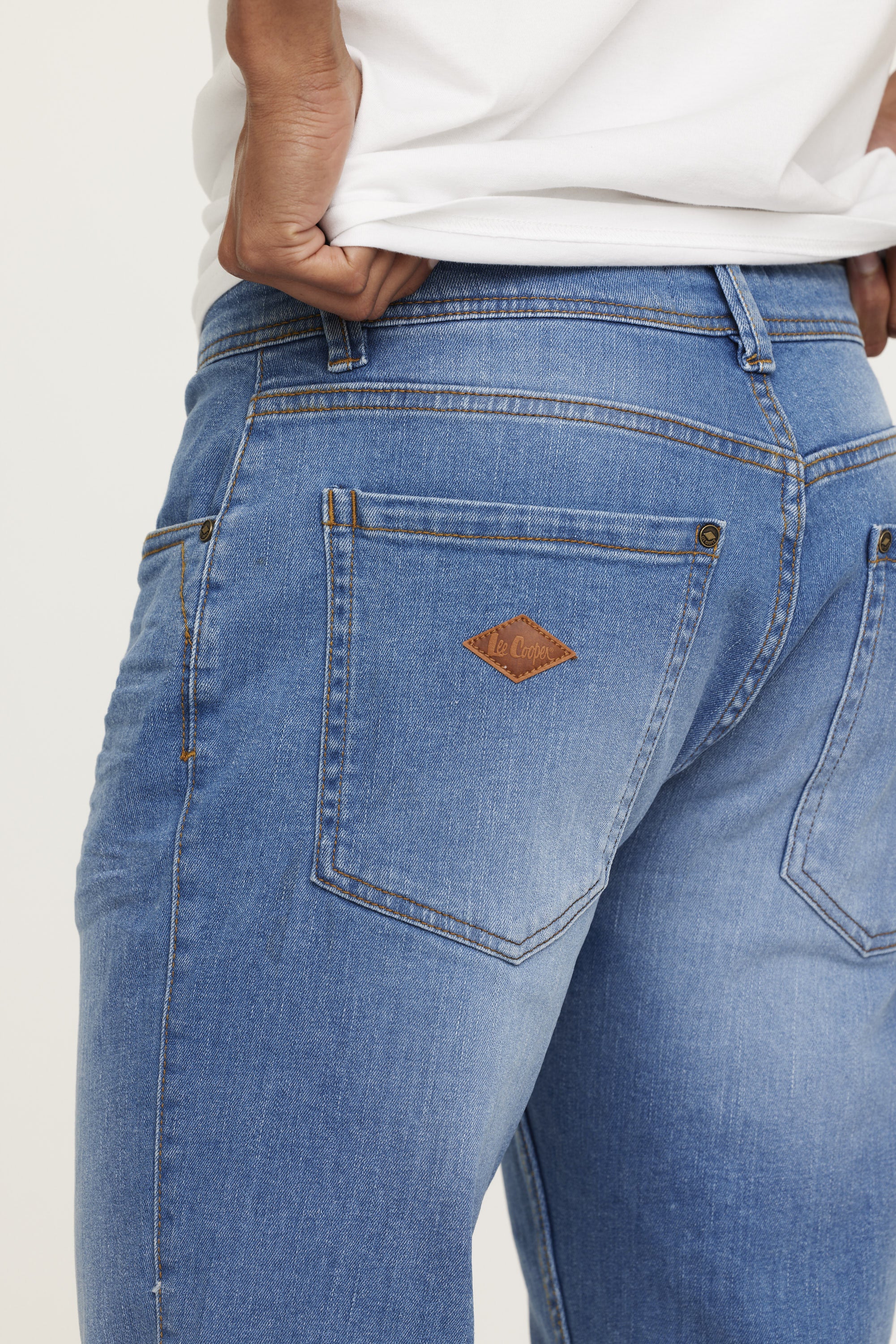 Jean LC020 Bright Blue Brushed