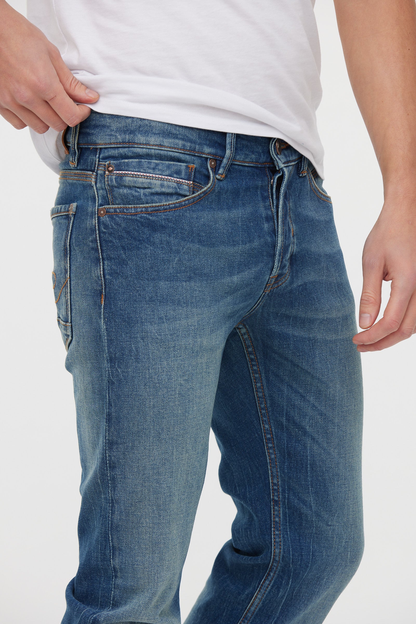 Jeans LC122 Medium Blue Brushed