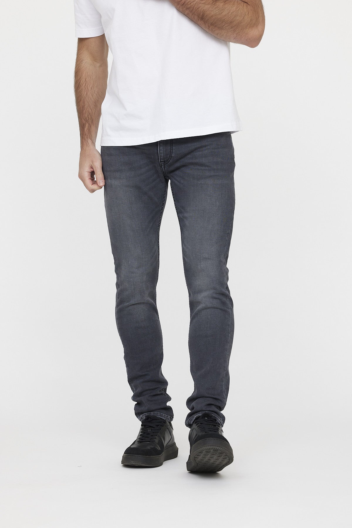 Jean LC122 Dark grey