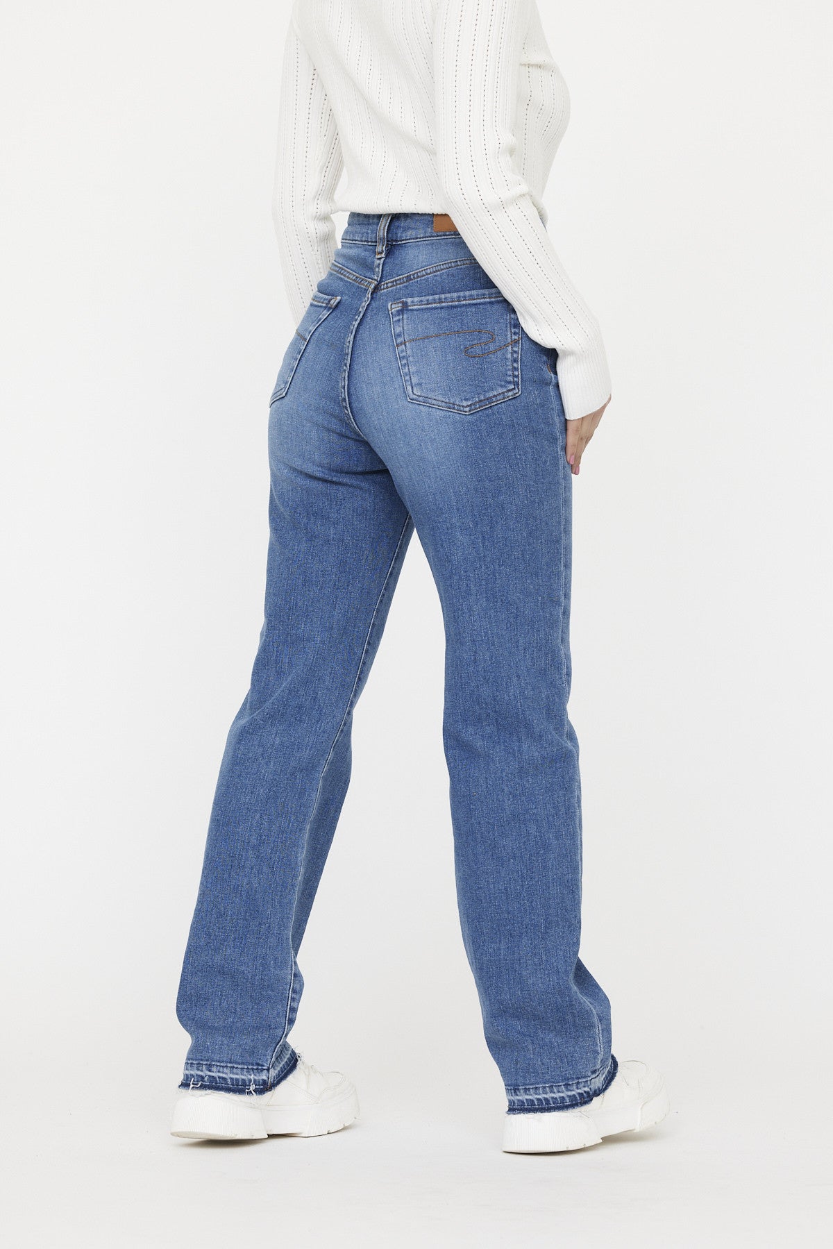 Jean LC151 Double Stone