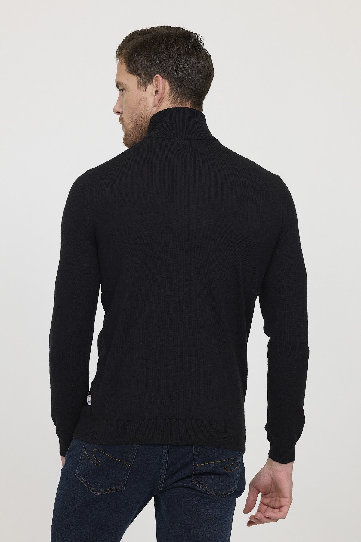 Pull CERILO Black