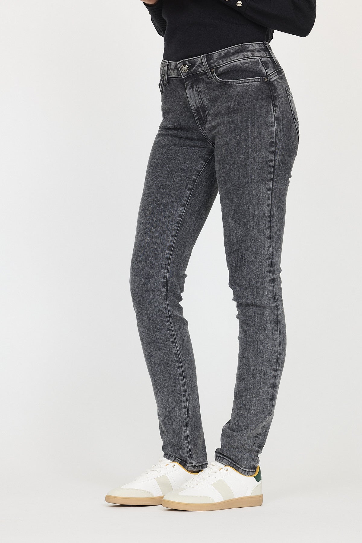 Jean JAMIA Cloudy black