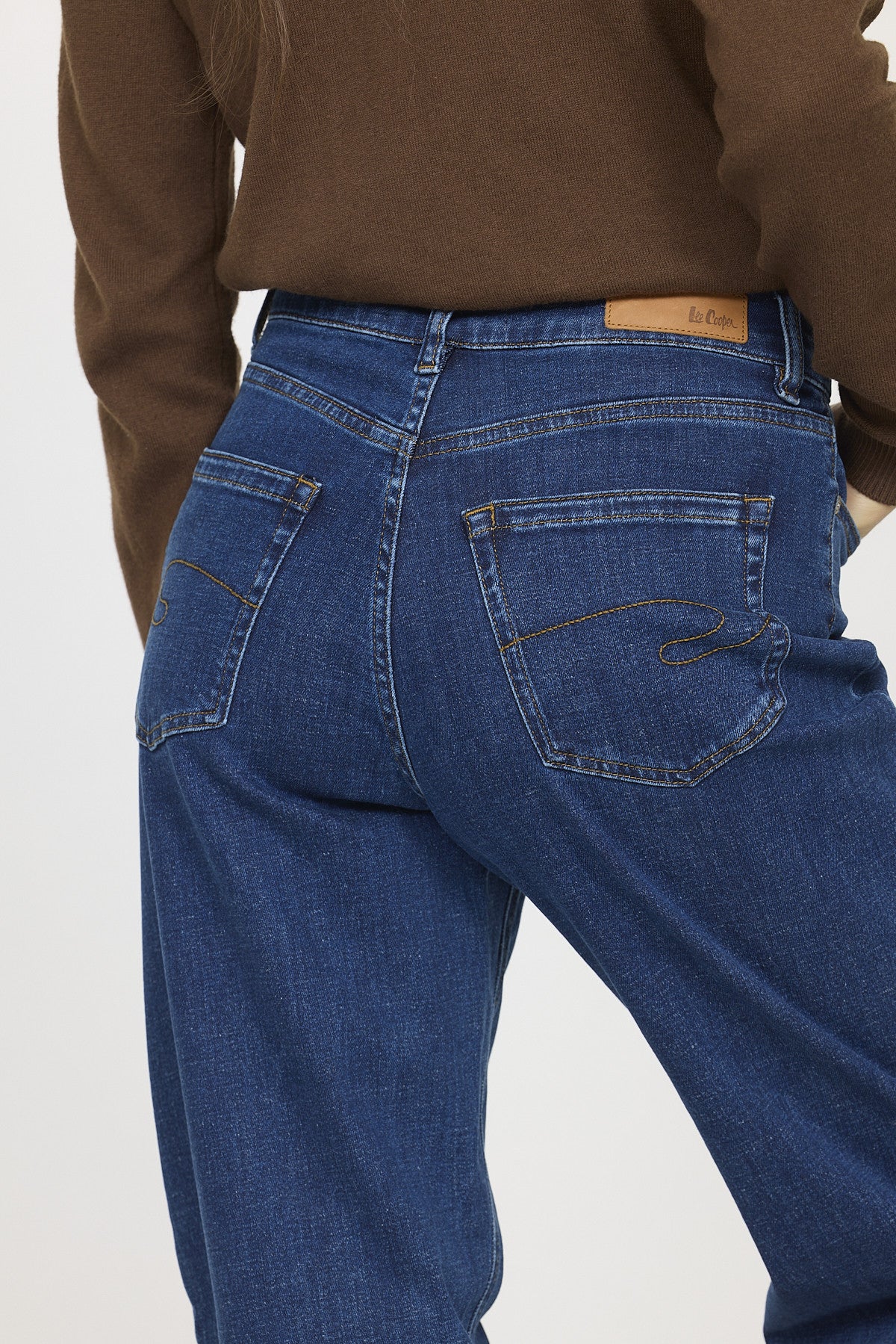 Jean LC151 Stone