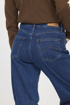 Jean LC151 Stone
