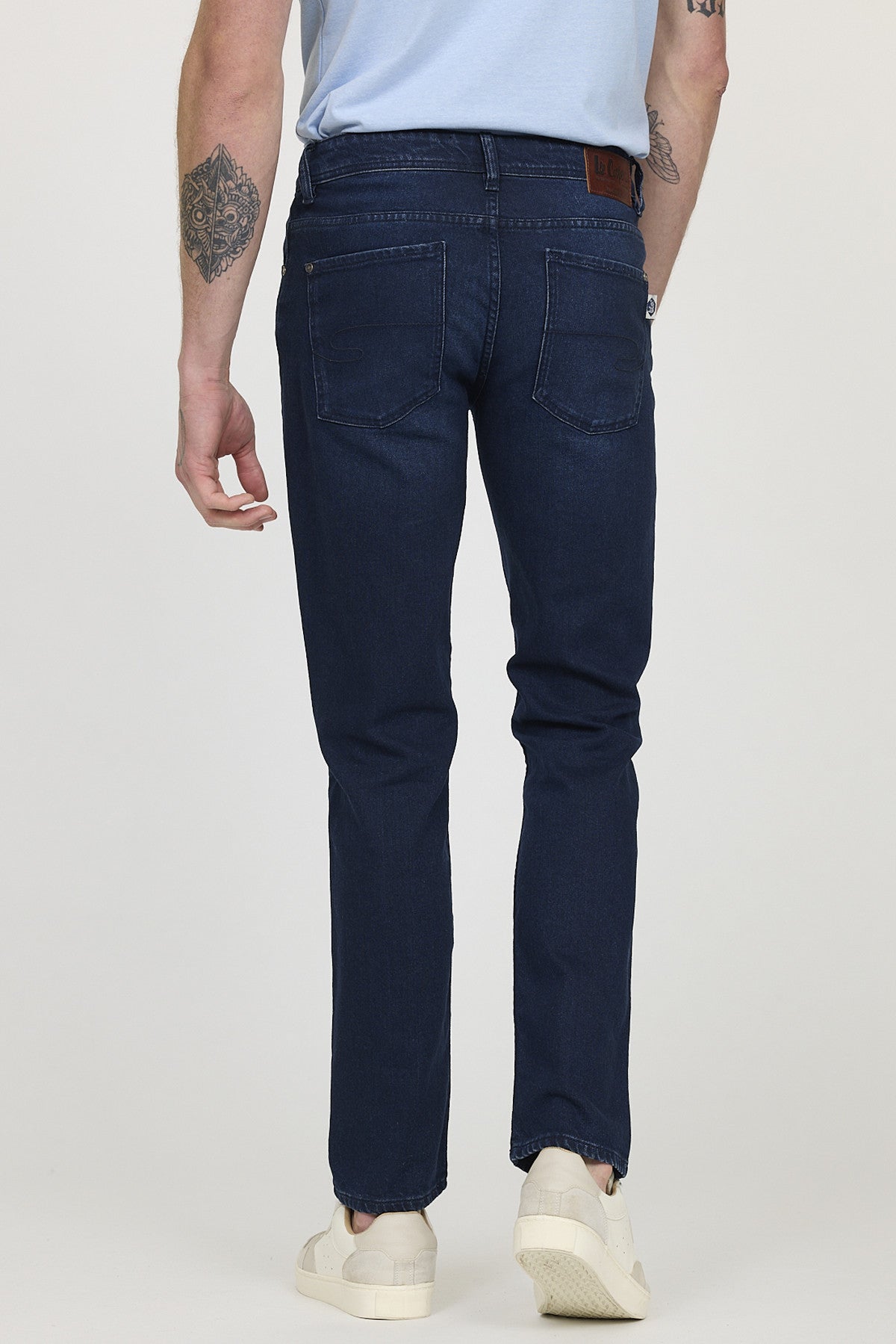 Jean LC122 Blue black stone