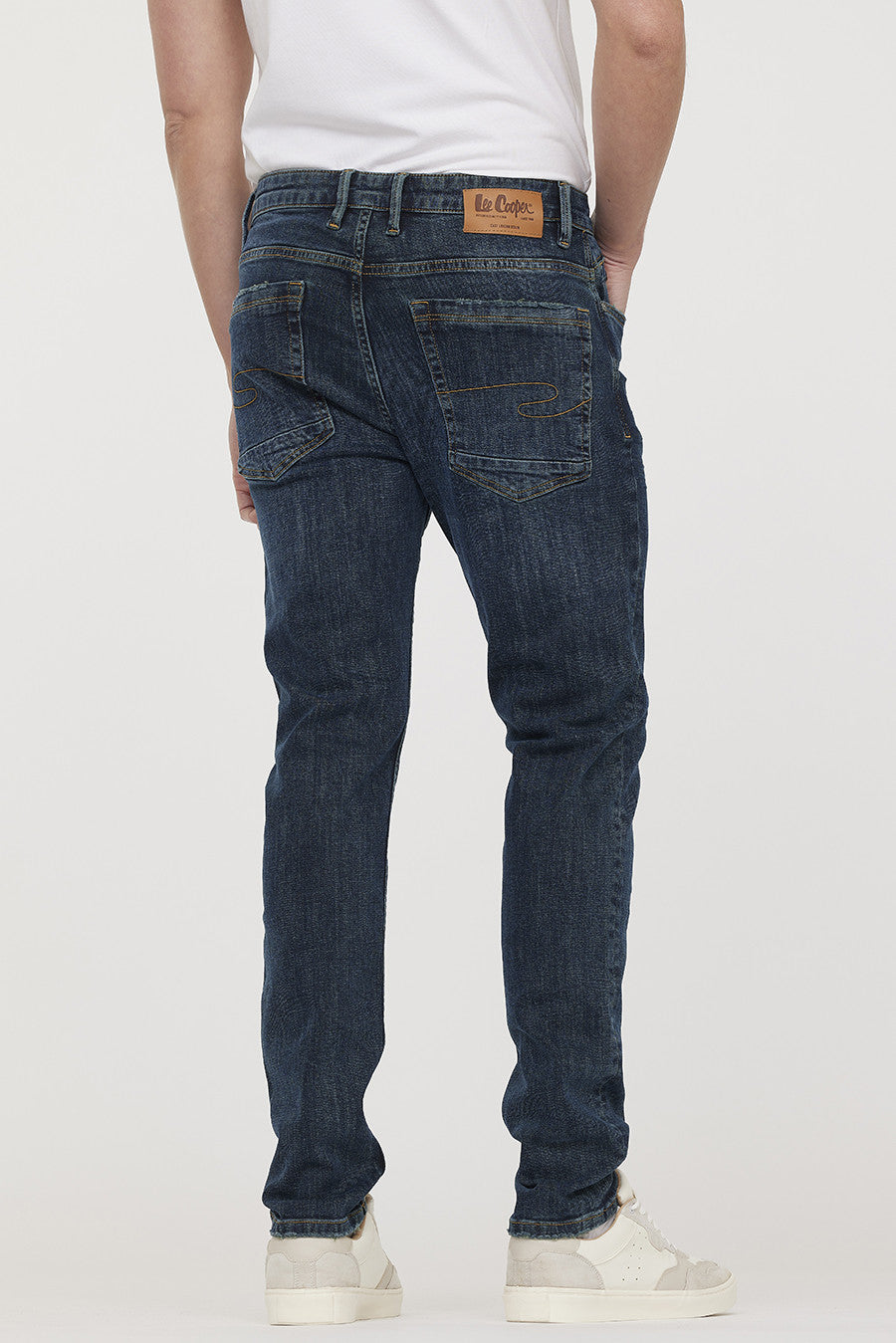 Jean JUKE Green cast Used