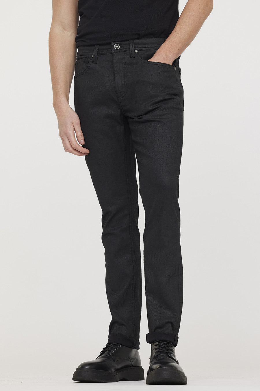 Jean LC122 Black coatted