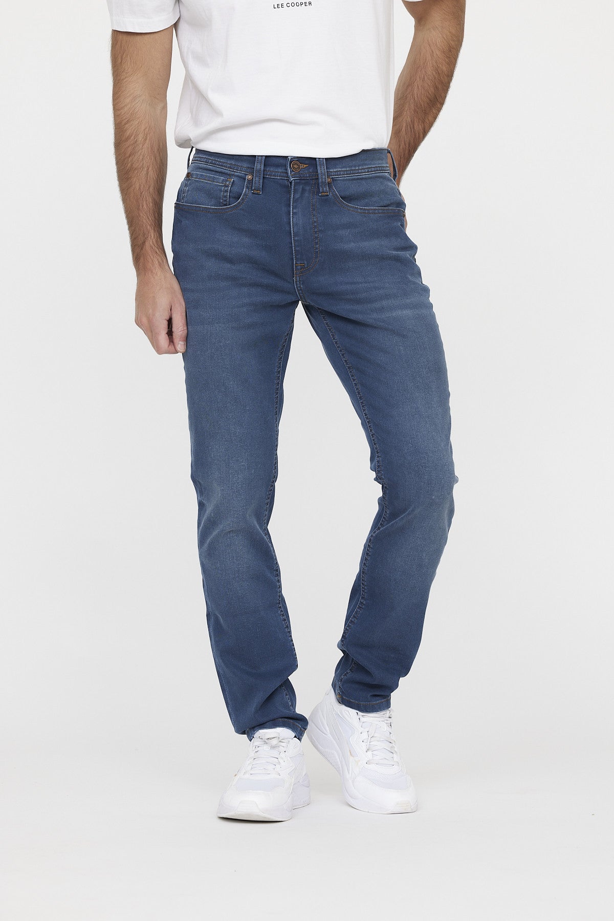 Jean LC122 Dark smokey blue