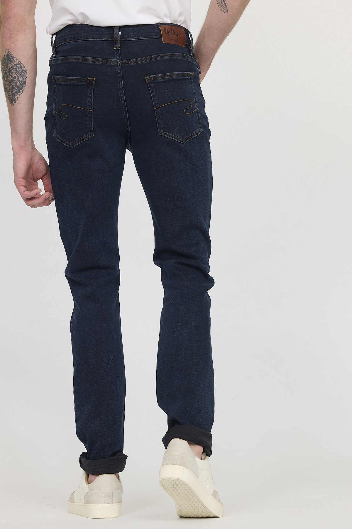 Jean LC126 Blue black stone