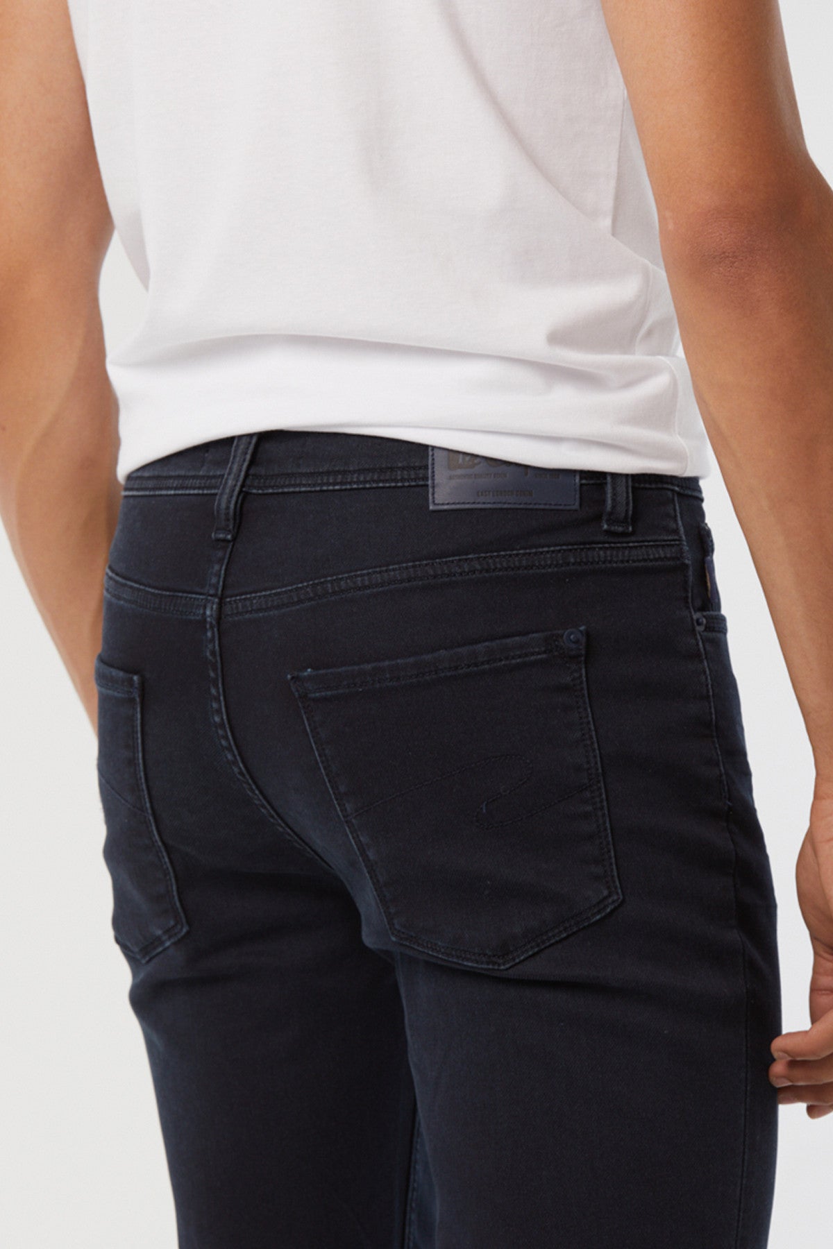 Jean LC126 Dark Blue